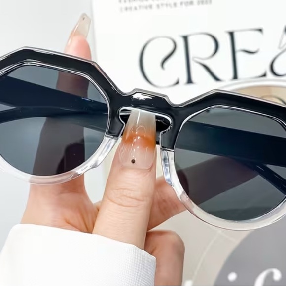 Accessories - Chic Black and Clear Sunglasses